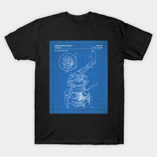 Sailing Winch Patent - Sailor Lake House Décor Art - Blueprint T-Shirt